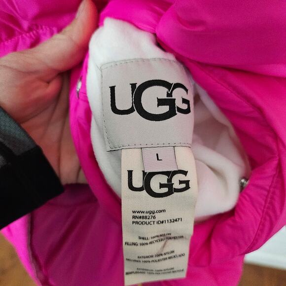 UGG Pink Reversible Sydnee Puffer Vest NWT - Picture 10 of 13